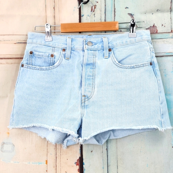 Levis Premium 501 Button Fly High Rise Jean Shorts - Picture 2 of 7